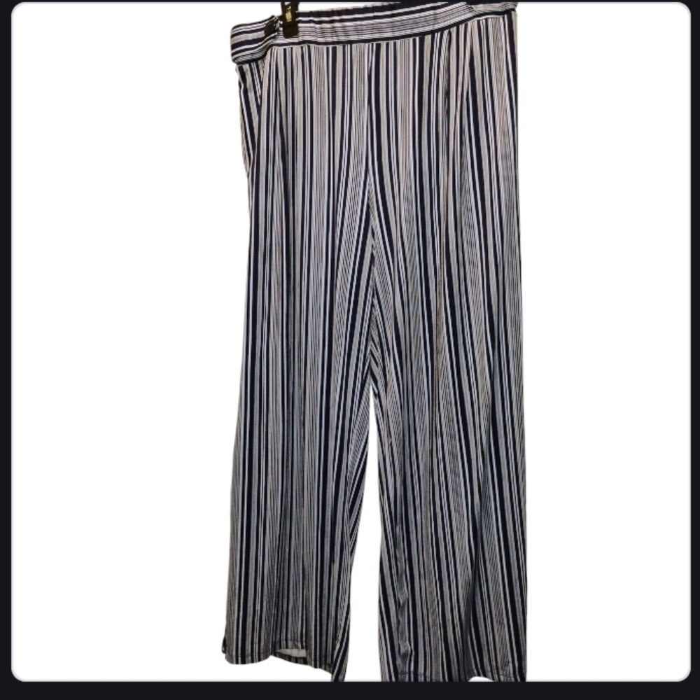 WHITE AND BLUE STRIPE LOW RISE CASUAL PANTS PLUS SIZE BY ROBERT LOUIS